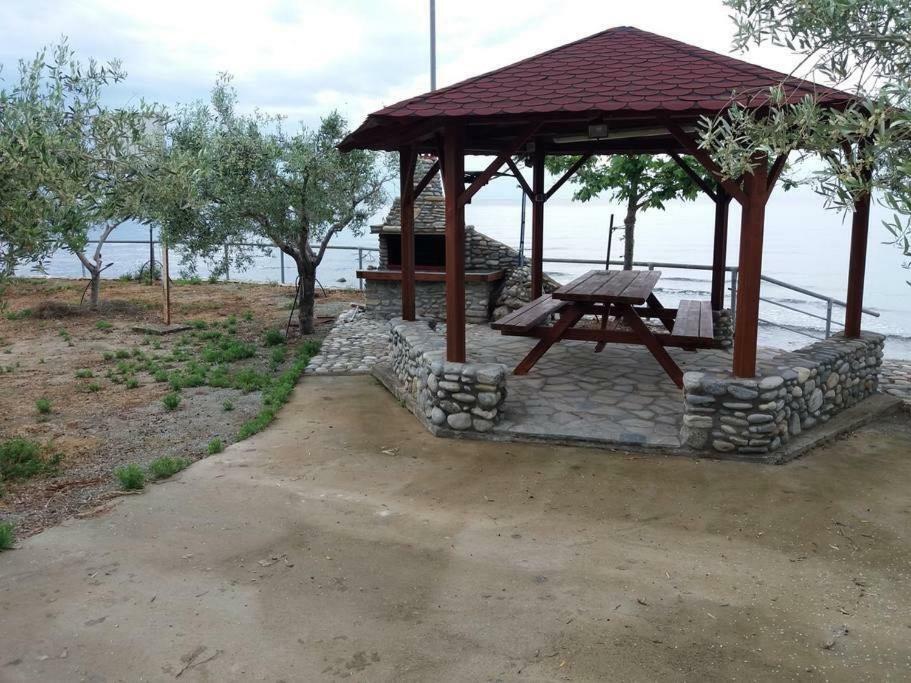 Seaside Folia Beach Kavala Loutra Elevtheron Exterior photo
